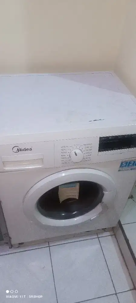 MESIN CUCI MIDEA