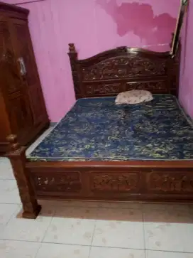 Di jual tempat tidur jati tanpa kasur