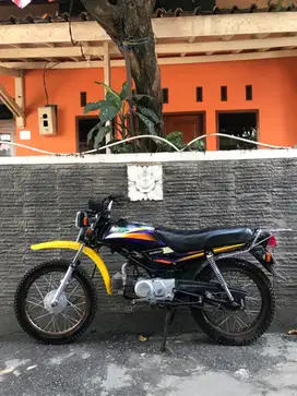 Honda win 100 tahun 2005