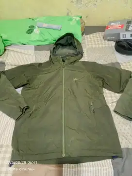 Jaket mountaingeer seri Java original