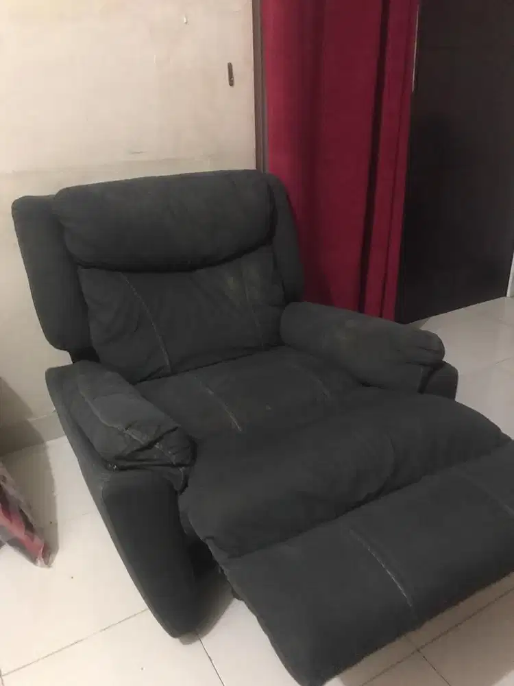 Sofa selonjoran merek CHEERS