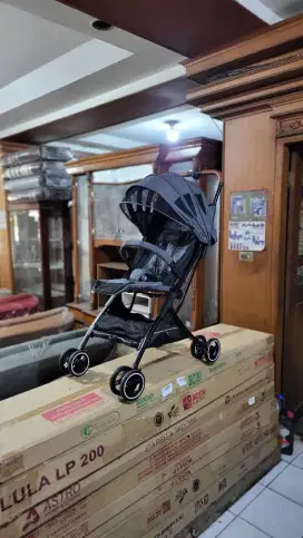 stroler mini stroller bonbijou luke, cabin size, good condition