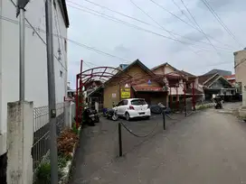DIKONTRAKAN TAHUNAN RUMAH ASRI, BERSIH, NYAMAN CIGADUNG DAGO BANDUNG