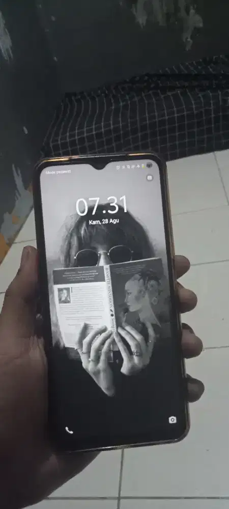 Jual hp vivo y18