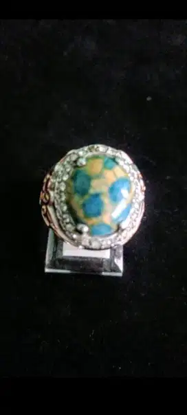 BATU PIRUS MOTIF UNIK NATURAL