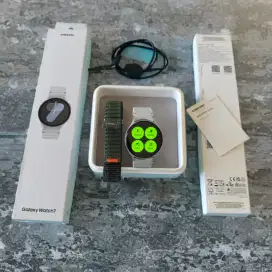 Samsung watch 7 44mm sein bisa tt note 9 S9 s20 dual sim BU not SU