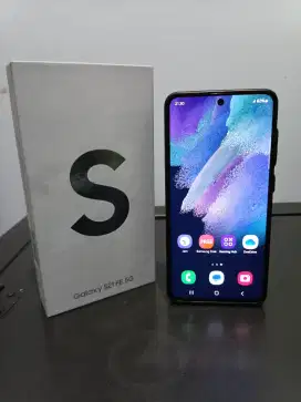 Samsung galaxy S21 FE 8/256