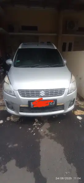 Jual mobil suzuki ertiga 2012