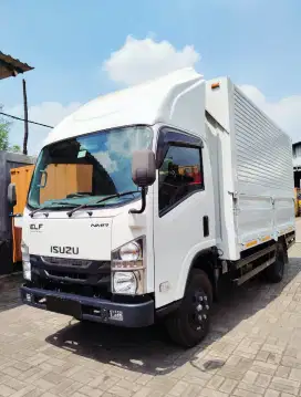 ISUZU ELF GIGA WINGBOX 6 BAN KM 4563 SAJA KONDISI SPERTI BARU WING BOX