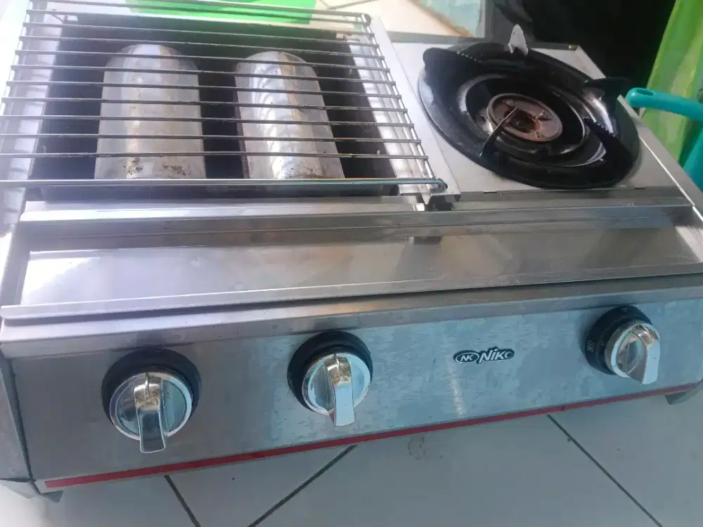Kompor pemanggang 2in1