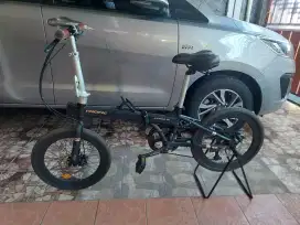 Dijual Preloved Folding Bike Pacific Splendid 300 Ban 20 inch