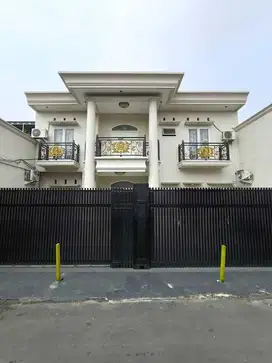 Dijual Rumah Siap huni di cipinang besar jatinegara jakarta timur