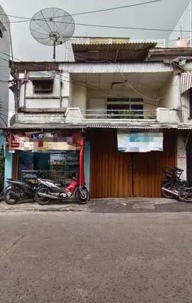 Jual. rumah pinggir jalan raya pademangan timur jakarta utara