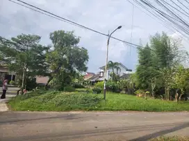 Tanah di Macan Kumbaang Lingkungan Perumahan Demang: SHM