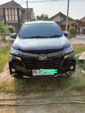 Dijual mobil xenia 1.3 x m/t th 2021