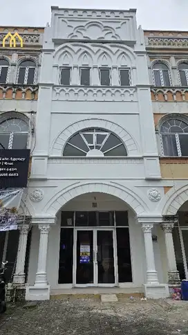 Dijual cepat ruko Alicante