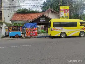 Rumah hitung tanah sangat strategis di jl Raya Toha kota Cirebon