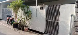 Art Serabutan serius kerja