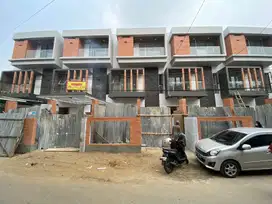 DIJUAL TOWNHOUSE SIAP HUNI DEMPO PALEMBANG