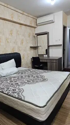 Ready di sewakan afartement tipe studio full furnished green bay