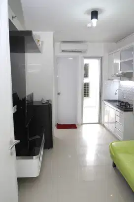 sewa apartemen Bassura City 2 BR Full Furnished