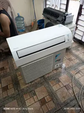 Ac Daikin inverter 1/2pk mulus siap pasang