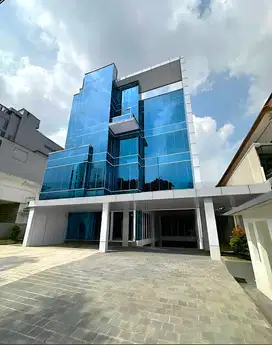 Gedung Baru KH. Wahid Hasyim 4Lt 25x42 1067m2 Lokasi Sangat Bagus