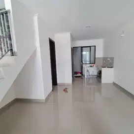 Dijual Cepat Rumah PIK 2 uk. 6x12,5m PIK 2 Kosongan  Murah