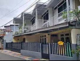 Rumah Kosan Strategis di Cikini Menteng Jakarta Pusat Dekat Gambir
