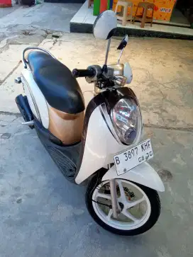 DI JUAL SCOOPY 2012
