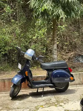 Vespa excel 2000