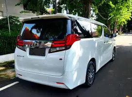 Toyota Alphard 2.5G 2015