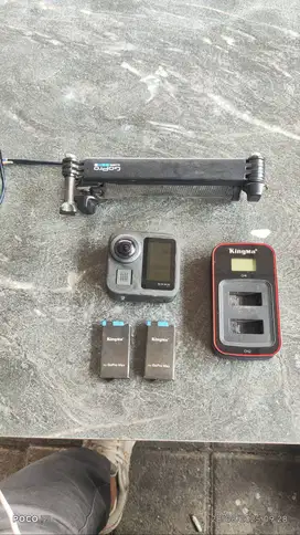 Gopro max 360 hitam baterai 2