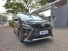 DP 5% Toyota Voxy 2.0 Bensin-AT 2020 SMK