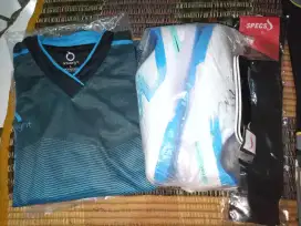 Sepatu futsal ,joging ortus