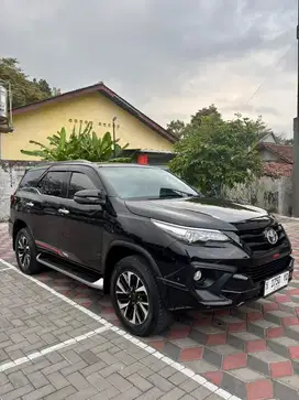 Fortuner VRZ TRD