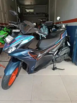 YAMAHA NEW AEROX 155 CYBER CITY 2024