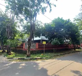 Rumah Hook Diatas Tanah 1000 M² Di Billymoon Pondok Kelapa S8998