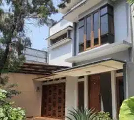 DIJUAL  Rumah di dalam cluster LEBAK BULUS, CILANDAK, Jakarta Selatan