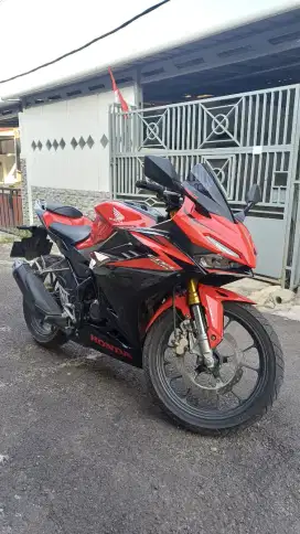 All New CBR150R ABS 2023 like new