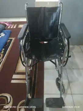 Kursi roda bekas