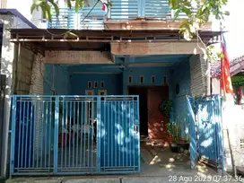 DIJUAL CEPAT RUMAH 2 1/2 LANTAI