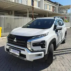 KM9RB! Xpander Cross 2023 Matic