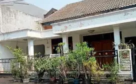RUMAH CANTIK DI KOMPLEK PERTAMINA PONDOK RANJI TANGSEL