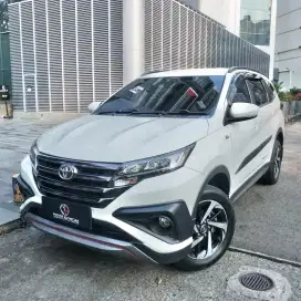 TOYOTA RUSH 1.5 TRD SPORTIVO AT 2020 PUTIH