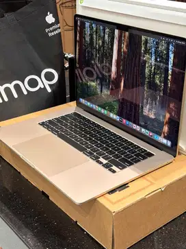Macbook Air M3 15Inch 16/256Gb