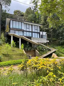Jual Villa Full Furnished Dengan Bisnisnya, Dago Village Cimenyan