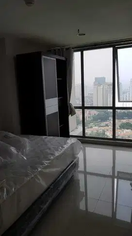 Vky - Disewakan Apt The Mansion Twr Bougenville Emerald 3BR Furnish