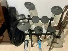 Drum Elektrik Yamaha DTX 402K