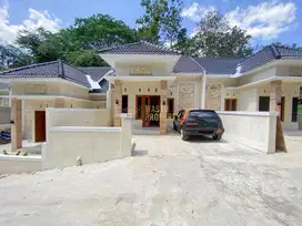 RUMAH BARU SIAP HUNI 300 JUTAAN TANAH LUAS DI SLEMAN